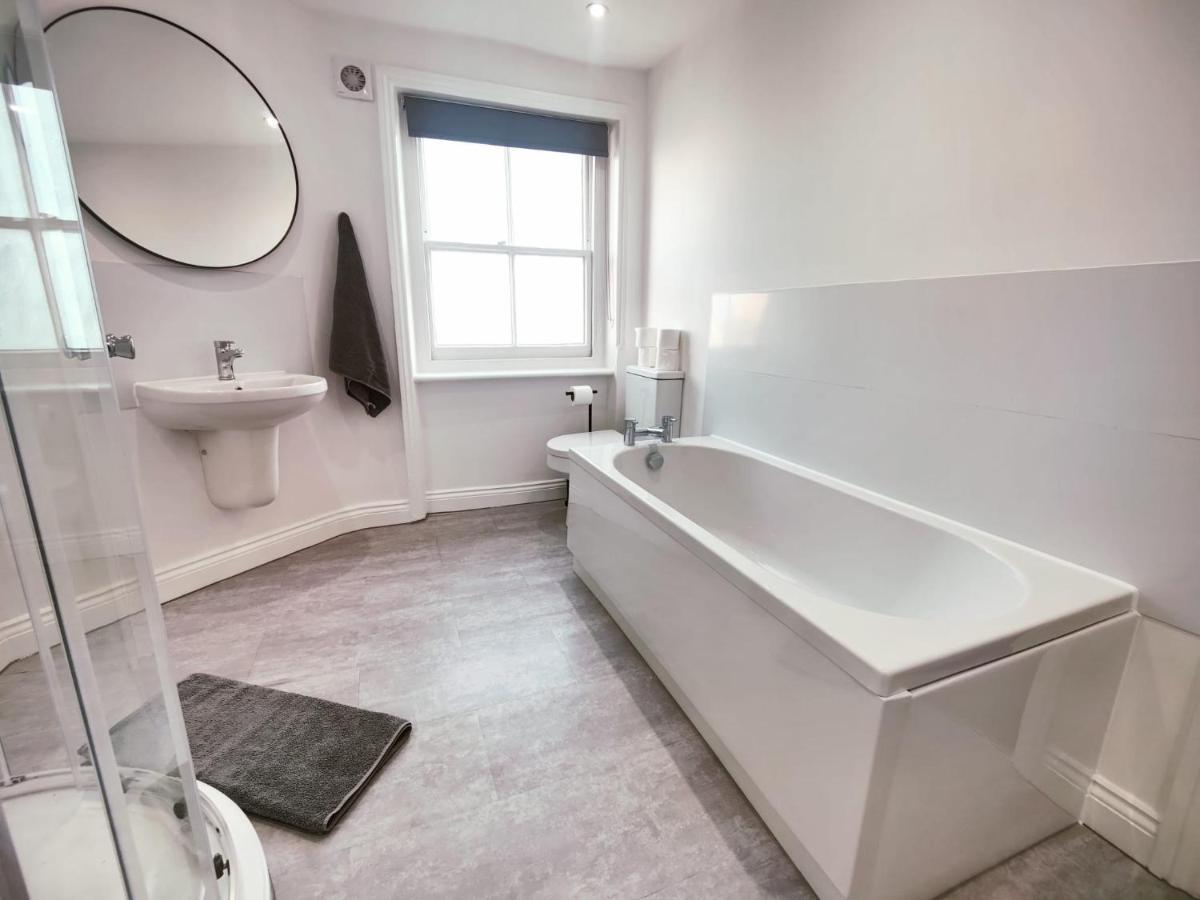 3 Bed Flat Close To Liverpool St & Brick Lane Λονδίνο Εξωτερικό φωτογραφία
